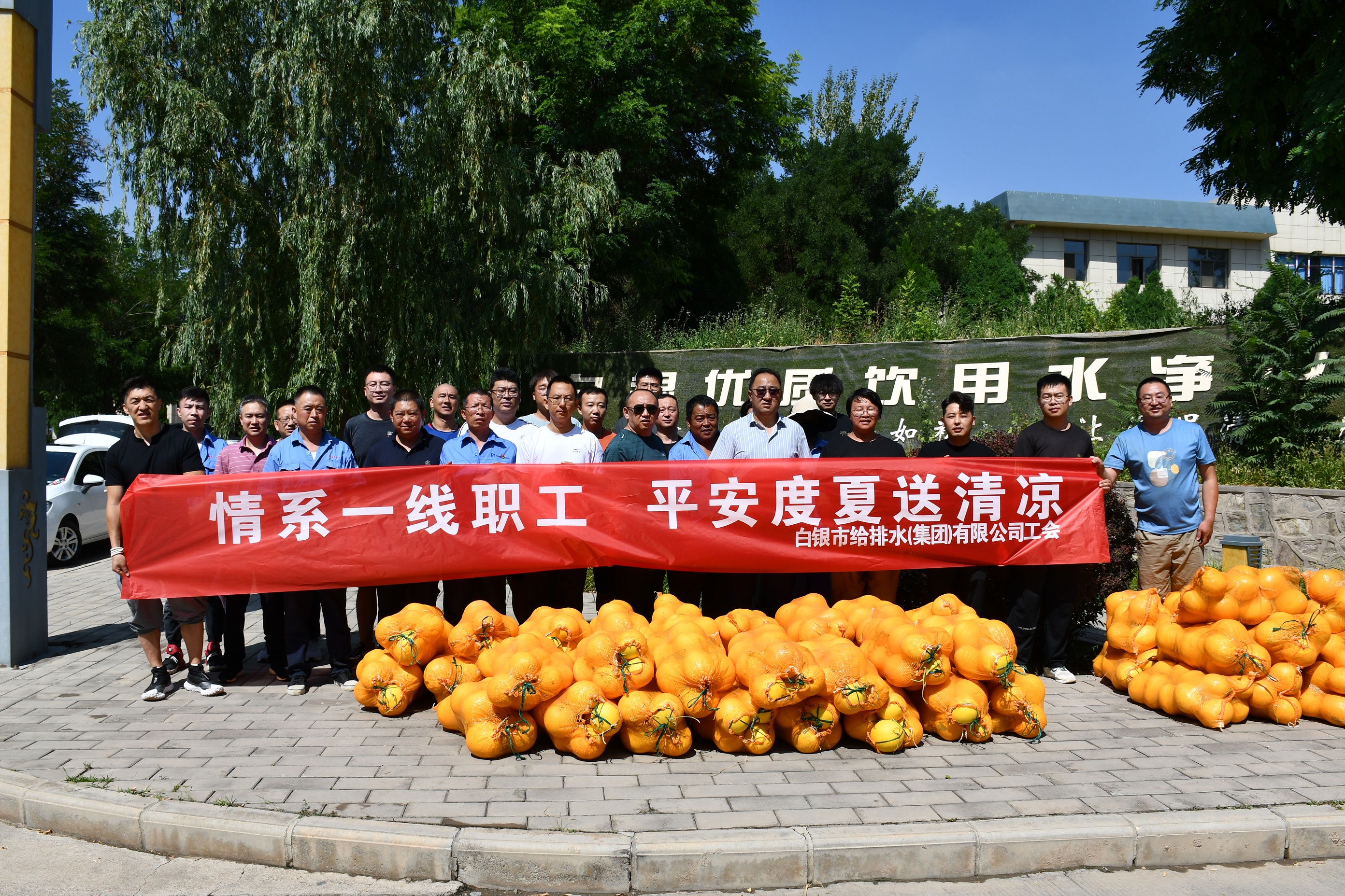 DSC_1962.JPG DSC_1962.JPG